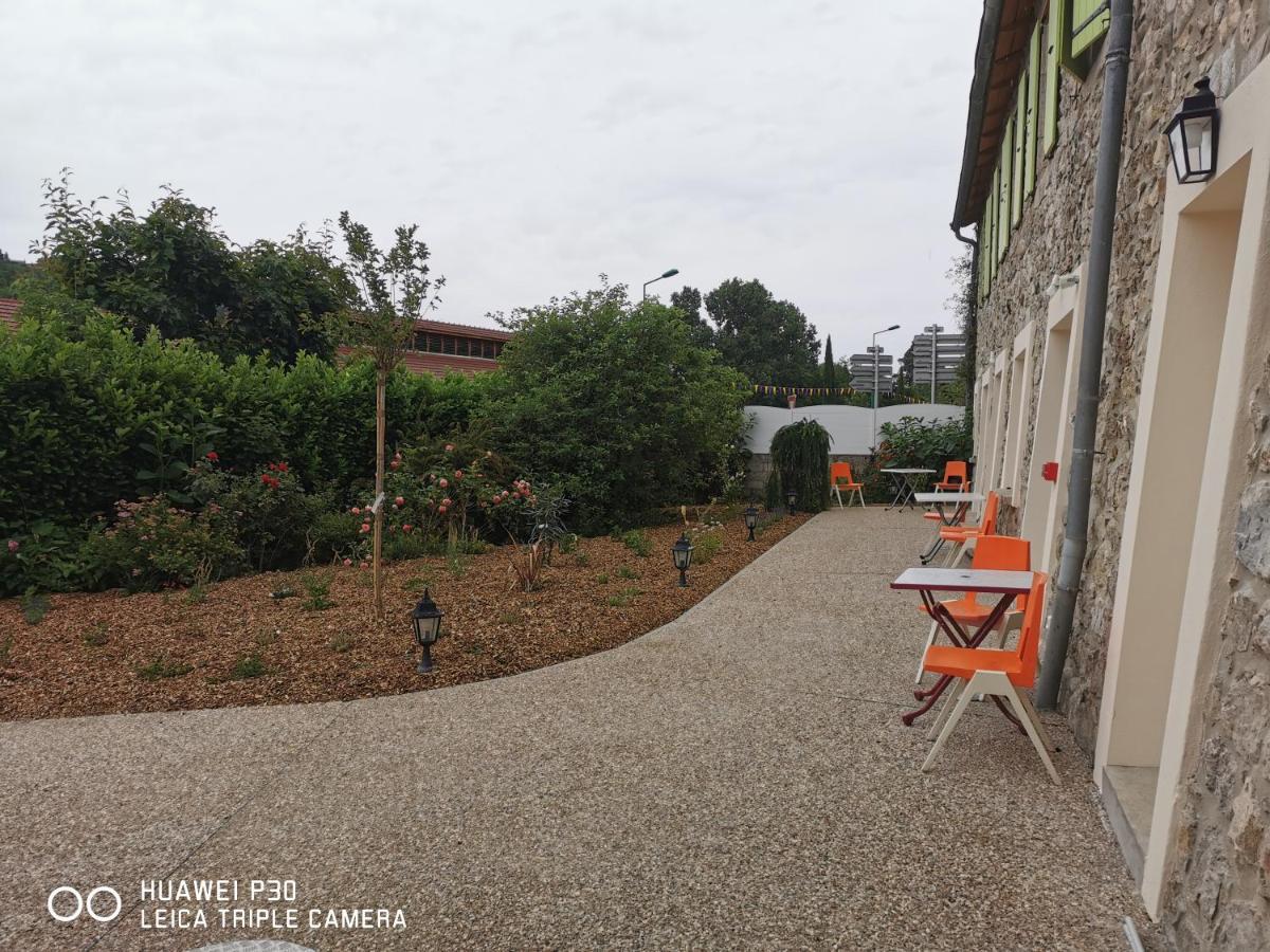 Hotel Des Negociants Lamastre Εξωτερικό φωτογραφία