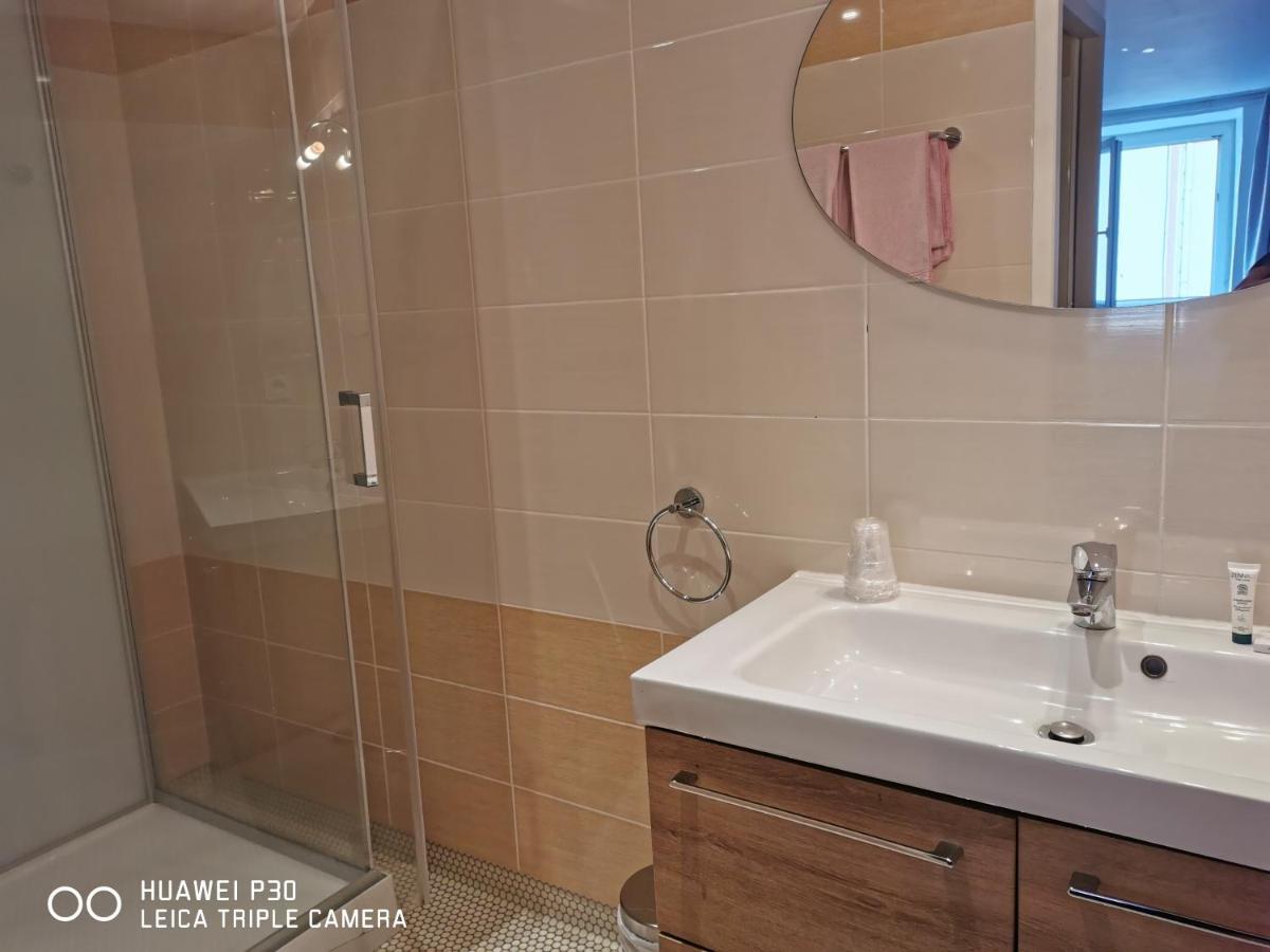 Hotel Des Negociants Lamastre Εξωτερικό φωτογραφία