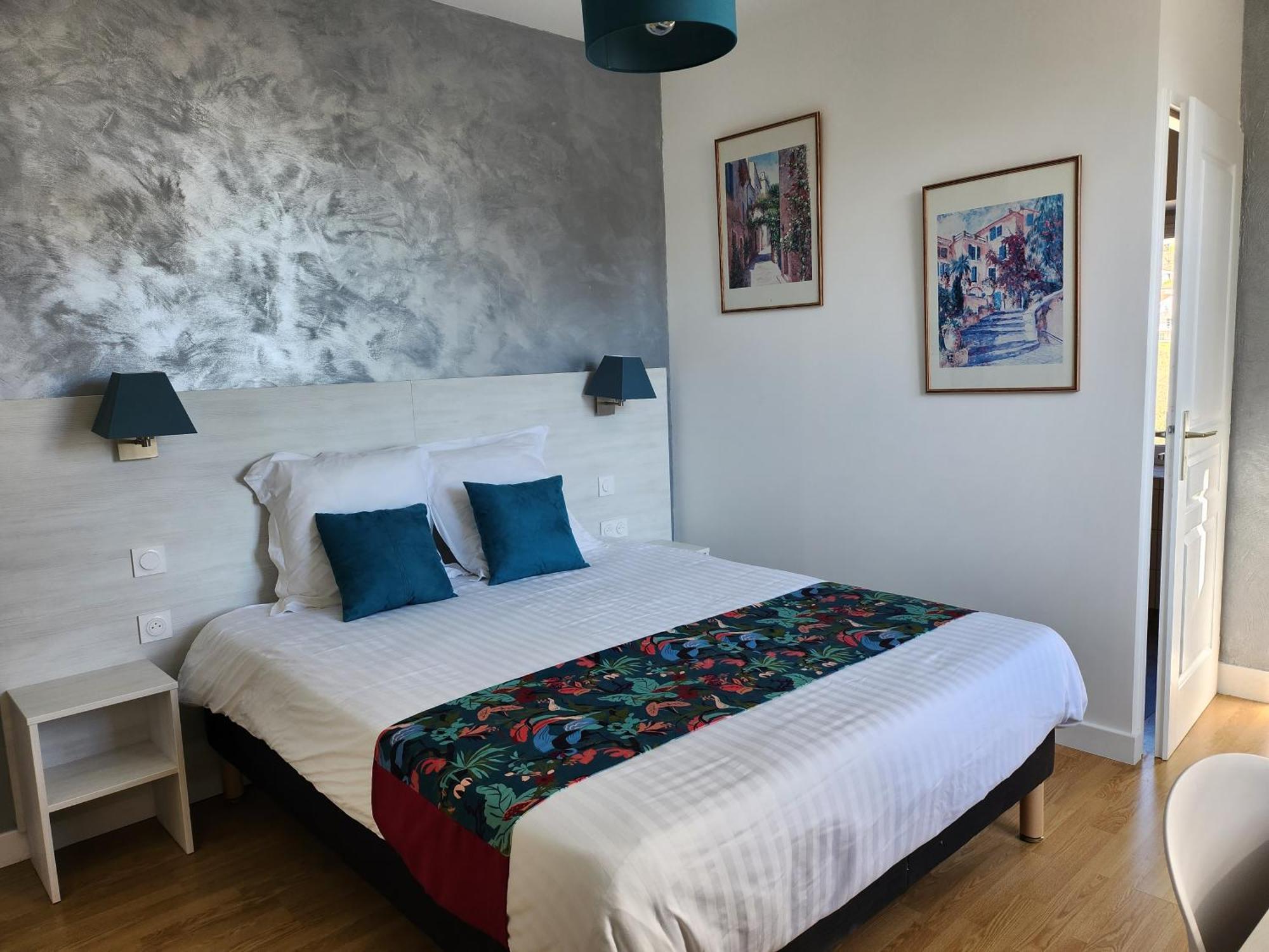 Hotel Des Negociants Lamastre Εξωτερικό φωτογραφία