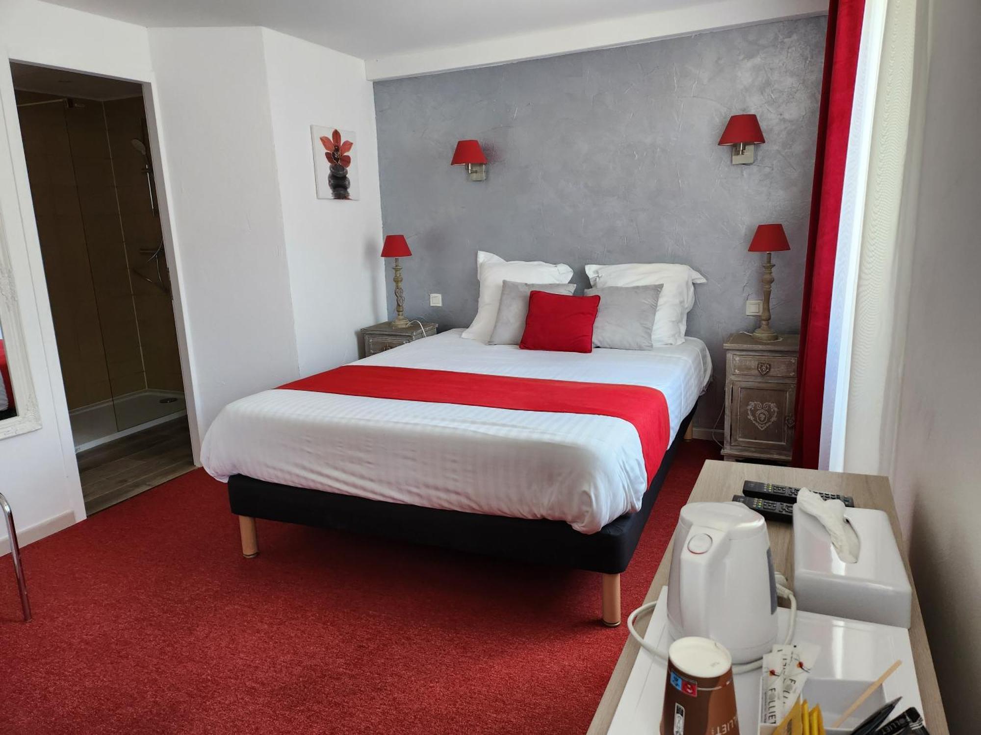 Hotel Des Negociants Lamastre Εξωτερικό φωτογραφία